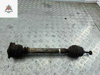 полуось передняя правая (приводной вал, ШРУС) Volkswagen Passat B5 1998, 1.8 л., бензин, АКПП, синий, седан