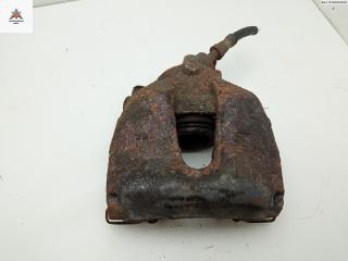 суппорт передний левый Volvo S40 2 поколение [рестайлинг] 2007, 1.6 л., дизель, МКПП, чёрный, седан