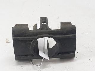 кронштейн (крепление) BMW 1 E81/E87 2009, 2.0 л., дизель, МКПП, серый, хетчбэк 5 дв., 7182366