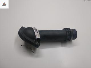 фланец (тройник) системы охлаждения Volkswagen Passat B5 [рестайлинг] 2002, 1.9 л., дизель, МКПП, синий, универсал, 06B121121