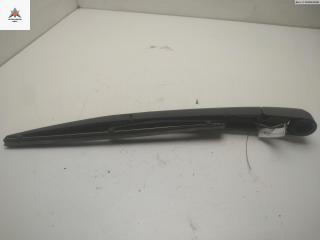 Щеткодержатель (поводок стеклоочистителя) задний Kia Sorento 2 поколение [рестайлинг] 2012, 2.2 л., дизель, МКПП, коричневый, внедорожник 5 дв.