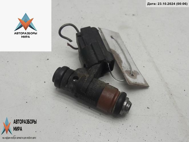 форсунка Skoda Fabia 1 поколение (6Y) 2002, 1.4 л., бензин, МКПП, чёрный, универсал, 036906031L - фото №1