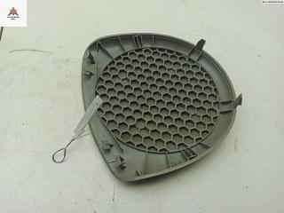 Сетка (решетка) динамика Renault Scenic 1 поколение [рестайлинг] 2002, 2.0 л., бензин, АКПП, серый, минивэн, 7700832057