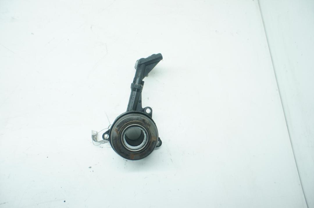 цилиндр сцепления рабочий Ford Cougar 1998, 2.0 л., бензин, МКПП, синий, купе