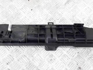кронштейн радиатора BMW 1 серия E81/E82/E87/E88 [рестайлинг] 2009, 2.0 л., дизель, МКПП, серый, хетчбэк 5 дв., 17107524912