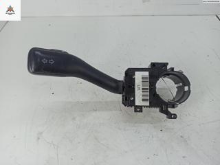 переключатель поворотов Audi A6 4B/C5 1999, 2.4 л., бензин, МКПП, серый, универсал, 8L0953513G