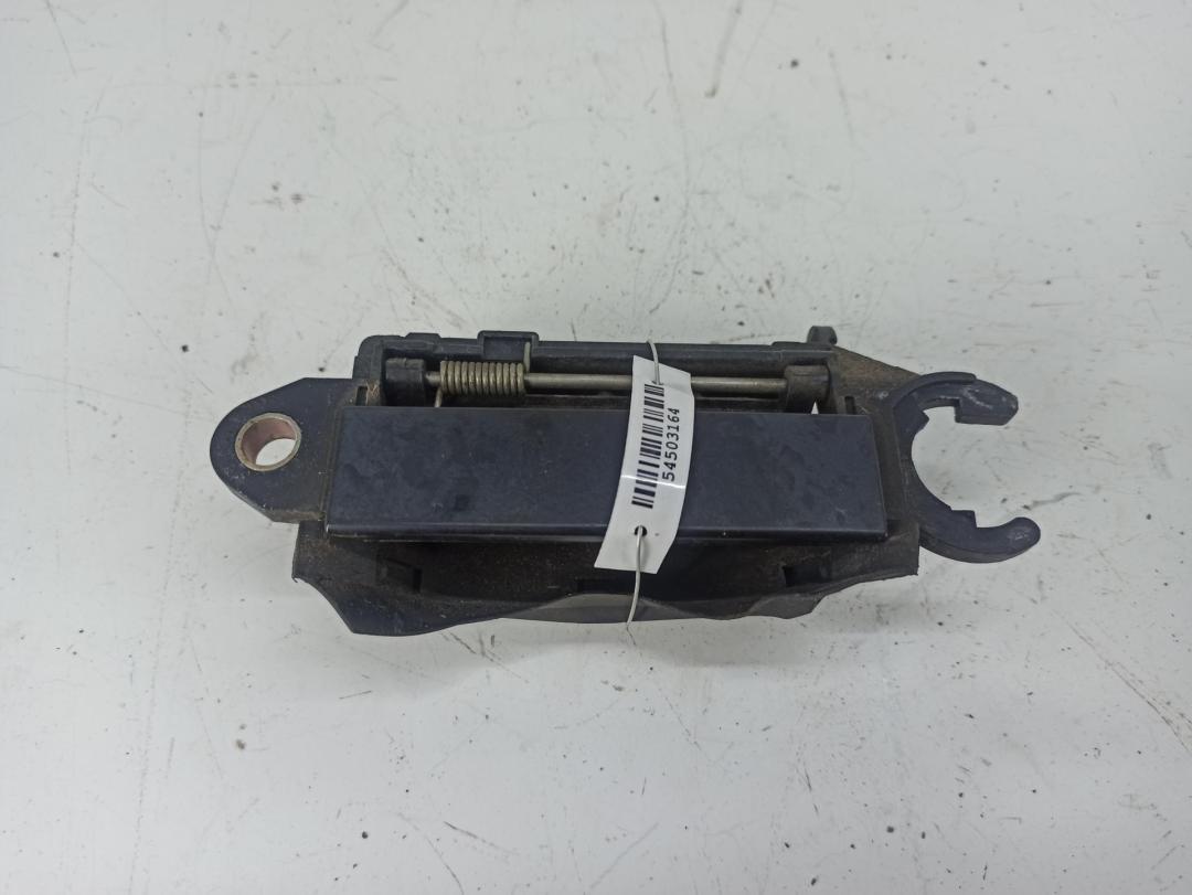 ручка наружная передняя левая Audi A4 B5 1996, 1.8 л., бензин, МКПП, серый, седан, 4A0837205D