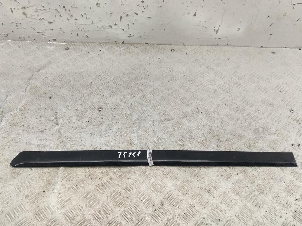 молдинг двери задней левой Audi A4 B6 2003, 2.0 л., бензин, МКПП, чёрный, универсал, 8E0853963
