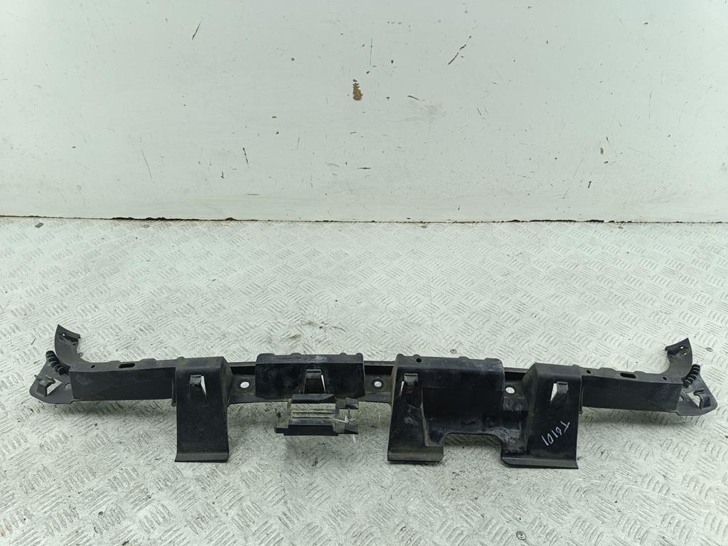 кронштейн заднего бампера BMW 3 E90/E91/E92/E93 2005, 2.0 л., дизель, МКПП, чёрный, универсал, 7127720