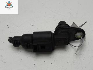 датчик коленвала Volkswagen Golf 4 поколение 2001, 1.6 л., бензин, МКПП, синий, хетчбэк 3 дв.