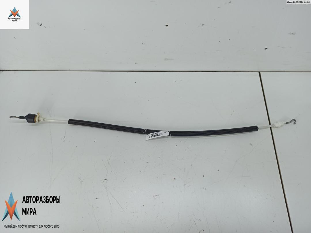 Трос двери задней Audi A4 B5 1995, 1.8 л., бензин, МКПП, зелёный, седан - фото №1