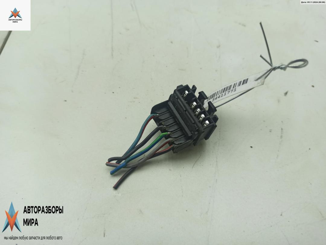 разъем (фишка) проводки Renault Scenic 2 поколение 2004, 2.0 л., бензин, МКПП, серый, минивэн - фото №1