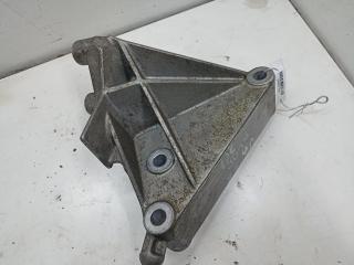 кронштейн КПП Opel Vectra B 1996, 2.5 л., бензин, АКПП, серый, хетчбэк 5 дв., 90496531