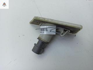 повторитель передний левый Opel Signum C 2004, 1.9 л., дизель, АКПП, красный, хетчбэк 5 дв., 13101911