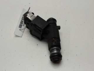 форсунка Volkswagen Golf 3 поколение 1997, 1.4 л., бензин, МКПП, чёрный, хетчбэк 3 дв., 030906031E