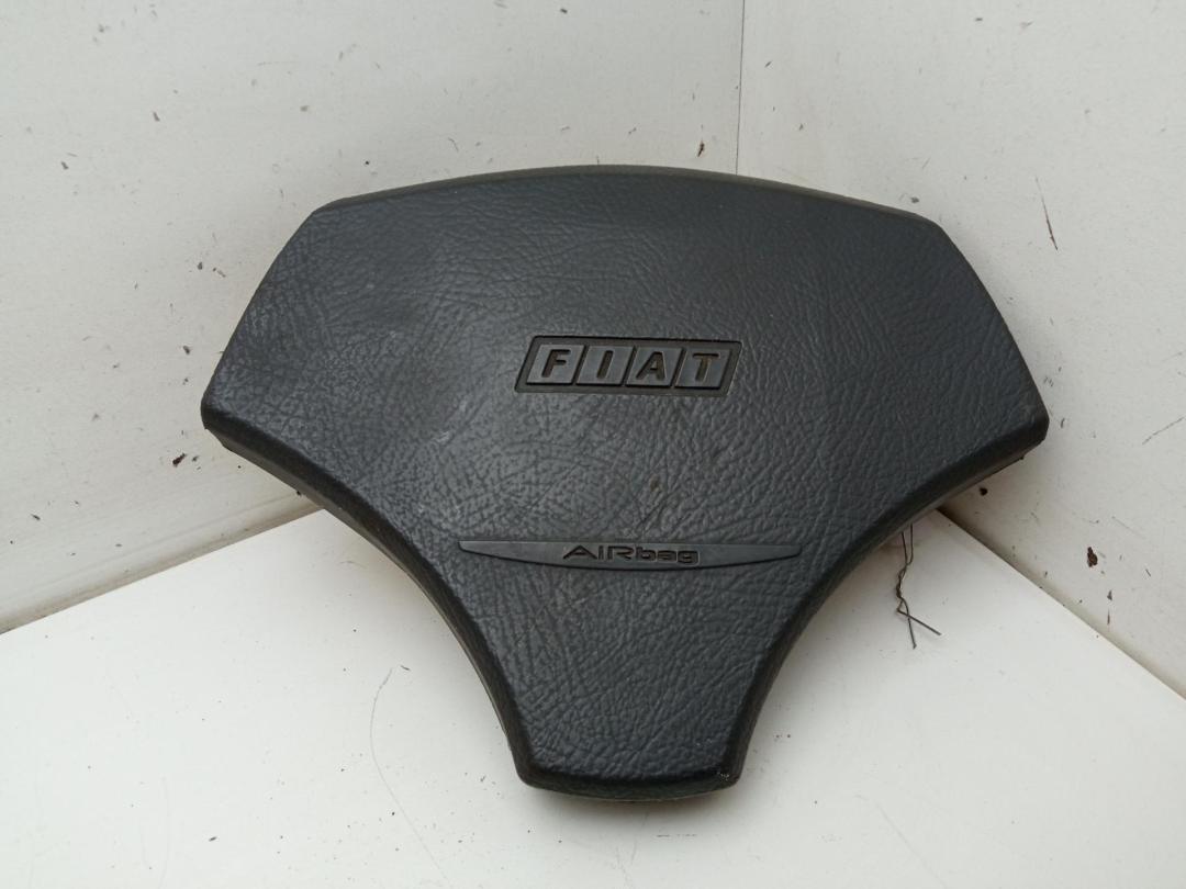 подушка безопасности водителя Fiat Punto I 1997, 1.1 л., бензин, МКПП, красный, хетчбэк 5 дв., 1911970673
