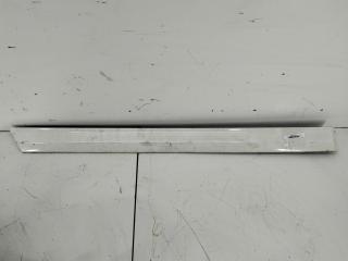 молдинг двери задней правой Volkswagen Passat B4 1993, 1.8 л., бензин, МКПП, белый, седан, 3A0853754A