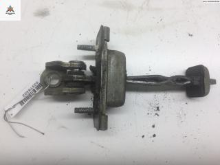 Ограничитель открывания двери задней Ford Focus 1 поколение 1998, хетчбэк 5 дв., FAFISH080503