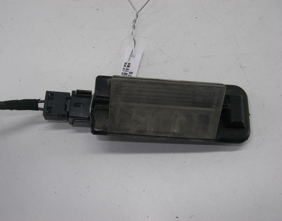 подсветка номера BMW 3 E36 1994, 1.6 л., бензин, МКПП, зелёный, хетчбэк 3 дв., 1387048