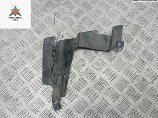 крепление фары левой BMW 3 серия E46 [рестайлинг] 2001, 2.2 л., бензин, МКПП, синий, универсал, 1301073017