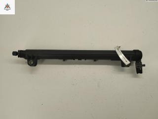 топливная рампа Volkswagen Polo 4 поколение 2002, 1.4 л., бензин, МКПП, синий, хетчбэк 5 дв., 036133320