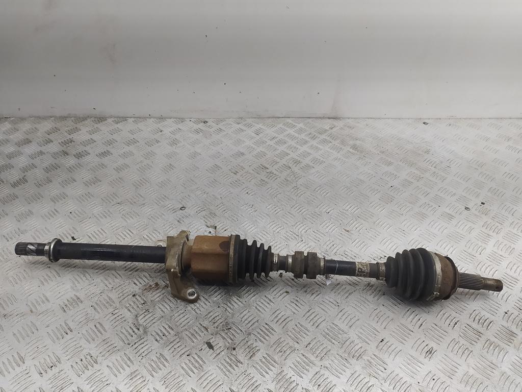 полуось передняя правая (приводной вал, ШРУС) Nissan Qashqai J11 ) 2014, 1.2 л., бензин, МКПП, серый, внедорожник 5 дв.