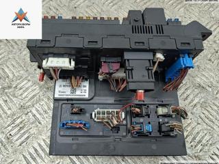 блок предохранителей Mercedes-Benz E-Класс W211/S211 2005, 3.2 л., дизель, АКПП, синий, универсал, 2115453901