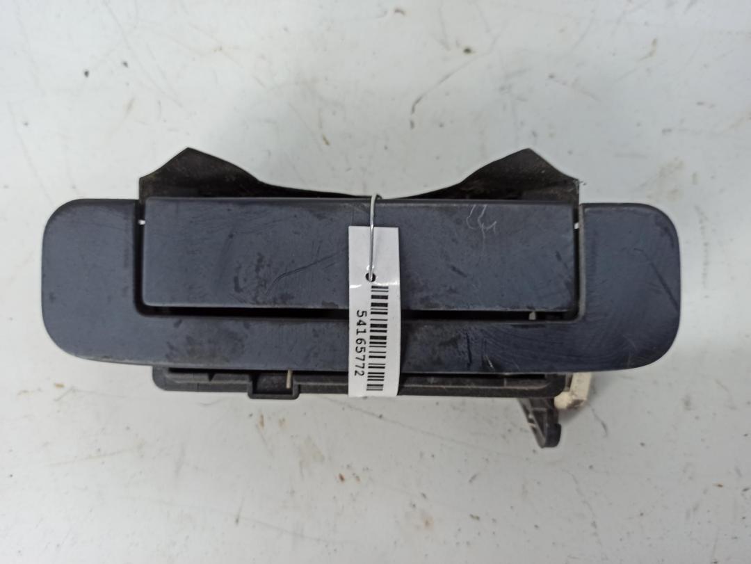 ручка наружная задняя правая Audi A4 B5 1996, 1.6 л., бензин, АКПП, красный, седан, 4A0839206