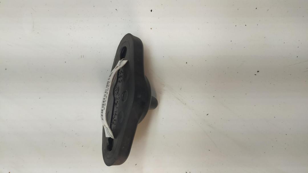 замок двери сдвижной Volkswagen Caddy 2008, фургон, 2K0843841