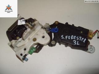 замок двери задней левой Subaru Forester 1 поколение (SF) 1998, 2.0 л., бензин, МКПП, красный, внедорожник 5 дв.