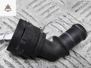 фланец (тройник) системы охлаждения Volkswagen Golf 4 поколение 1999, 1.4 л., бензин, МКПП, зелёный, хетчбэк 5 дв., 1J0122291D