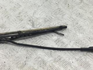 Щеткодержатель (поводок стеклоочистителя) передний Ford Fiesta 4 поколение 1996, 1.8 л., дизель, МКПП, красный, хетчбэк 3 дв.