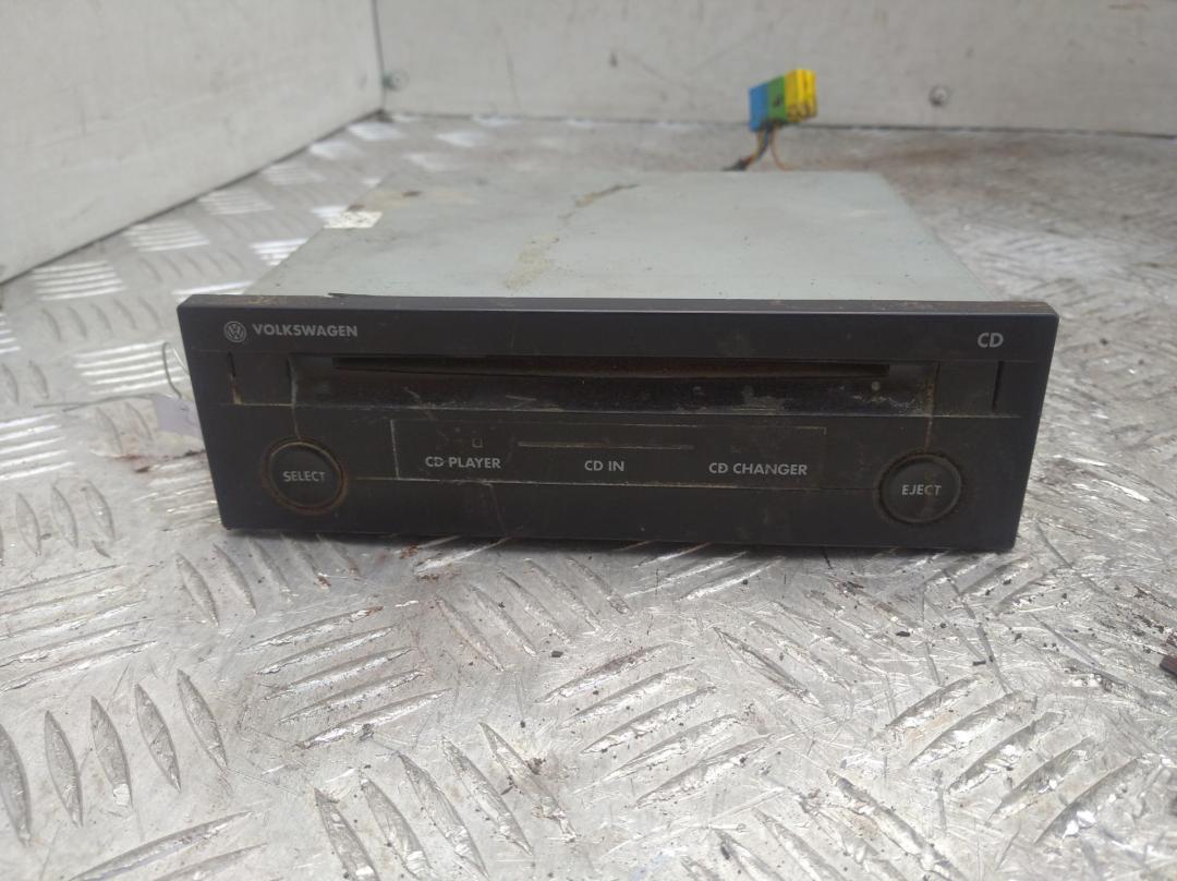CD-чейнджер Volkswagen Sharan 2004, 1.9 л., дизель, МКПП, чёрный, минивэн