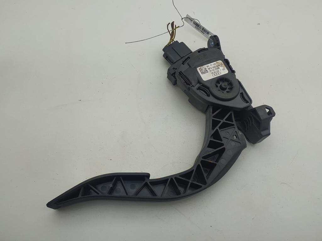 педаль Audi A5 8T 2008, 1.8 л., бензин, МКПП, чёрный, купе, 8K1721523