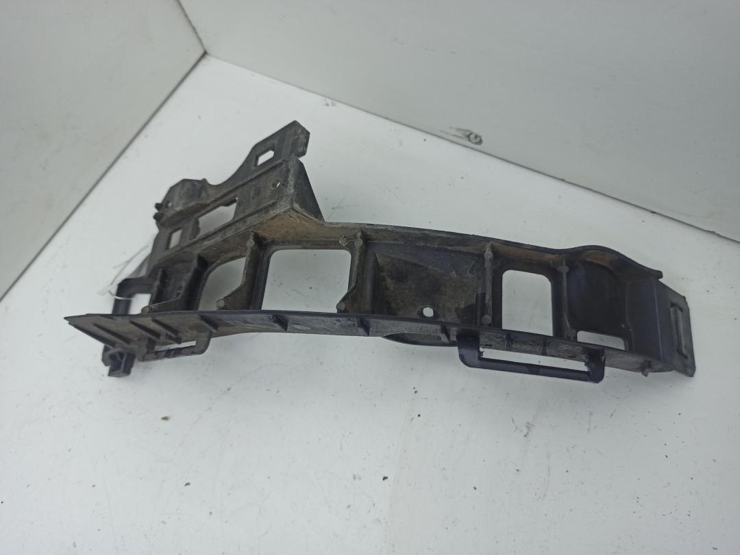 кронштейн заднего бампера Opel Zafira B 2006, 1.8 л., бензин, МКПП, серый, минивэн, 13125043