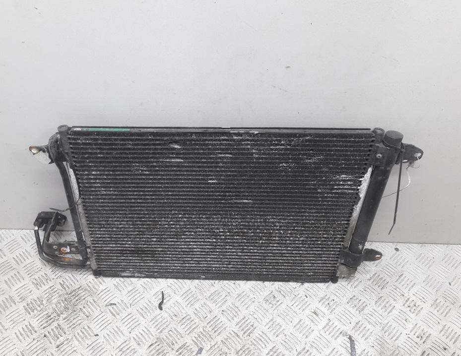 радиатор кондиционера Volkswagen Golf-5 2005, 1.4 л., бензин, МКПП, синий, хетчбэк 3 дв., 1K0820411H