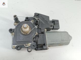 моторчик стеклоподъемника передний правый Audi A6 4B/C5 1998, 2.4 л., бензин, МКПП, зелёный, универсал, 4B0959802E