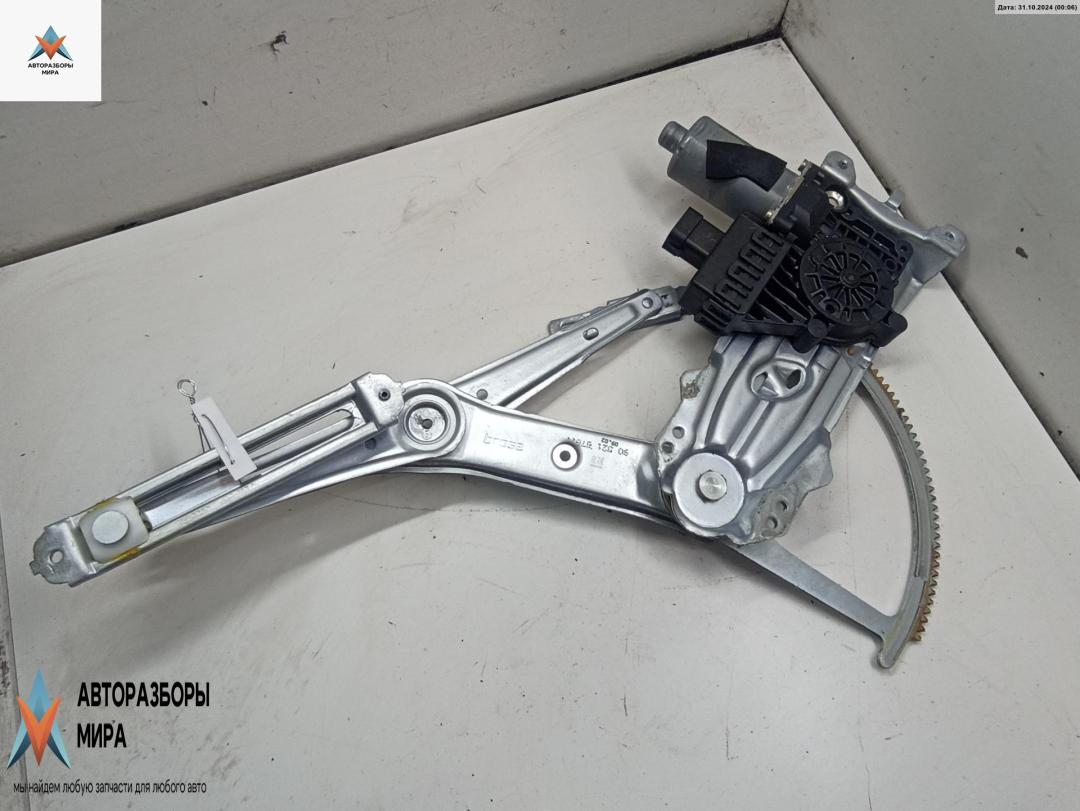 стеклоподъемник электрический передний правый Opel Astra G 2002, 1.6 л., бензин, МКПП, серый, хетчбэк 5 дв., 90521876 - фото №1