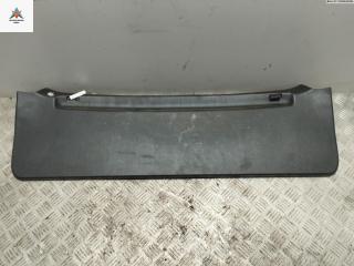 обшивка крышки багажника Nissan Note E11 2007, 1.5 л., дизель, МКПП, чёрный, хетчбэк 5 дв., 909009U00A