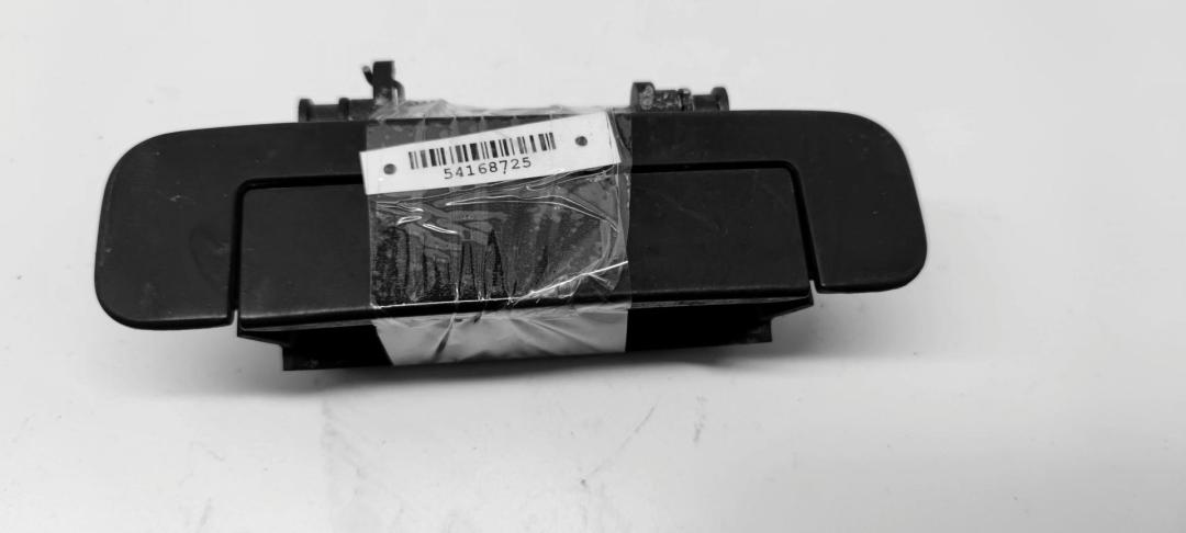 ручка наружная задняя правая Audi 80 B3 1987, 1.9 л., бензин, МКПП, зелёный, седан, 89383920