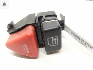 кнопка аварийной сигнализации Mercedes-Benz A-Класс W168 1998, 1.4 л., бензин, МКПП, чёрный, хетчбэк 5 дв., 1688201210