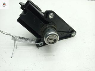 кнопка открытия багажника Opel Corsa B [рестайлинг] 1999, 1.0 л., бензин, МКПП, белый, хетчбэк 3 дв.