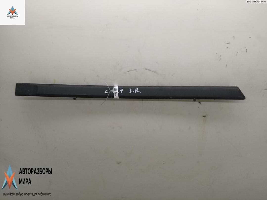 молдинг двери задней правой Ford Fiesta 5 поколение 2003, 1.3 л., бензин, МКПП, серый, хетчбэк 5 дв., 2S61A25532AD - фото №1