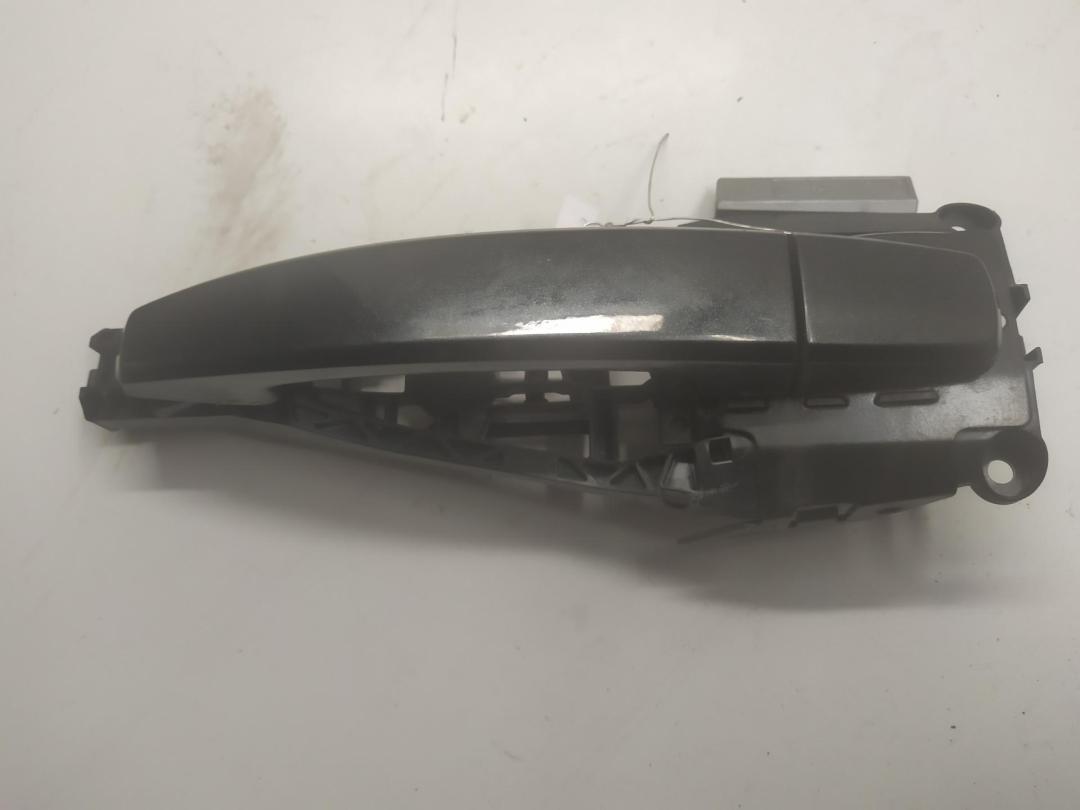 ручка наружная задняя левая Opel Zafira 3 поколение (C) 2013, 2.0 л., дизель, АКПП, чёрный, минивэн, 92233089, 13374180 - фото №1