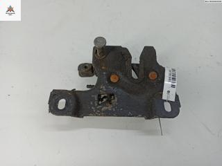 замок капота Audi A4 B5 1996, 1.8 л., бензин, МКПП, синий, универсал, 8D0823509