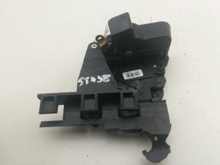 замок двери задней правой Ford C-Max 1 поколение 2004, 2.0 л., дизель, МКПП, красный, минивэн, 3M5AR26412BP