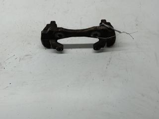 скоба суппорта Ford Mondeo 2 поколение 1999, 1.8 л., бензин, МКПП, серый, универсал