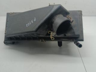 корпус воздушного фильтра Ford Mondeo 2 поколение 1999, 1.8 л., бензин, МКПП, серый, хетчбэк 5 дв., 93BB9P909AA