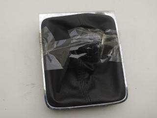 чехол рычага КПП Volkswagen Passat B6 2006, 2.0 л., дизель, МКПП, бежевый, седан, 3C0711113E
