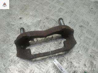 скоба суппорта Renault Master 2 поколение 1998, 2.5 л., дизель, МКПП, красный, микроавтобус